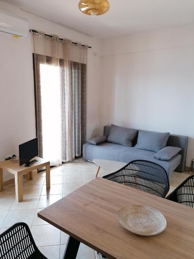 Alexis Apartments Pylos Exterior photo