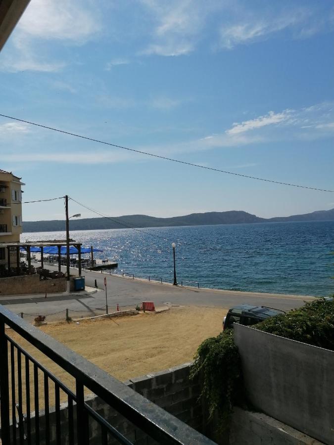 Alexis Apartments Pylos Exterior photo